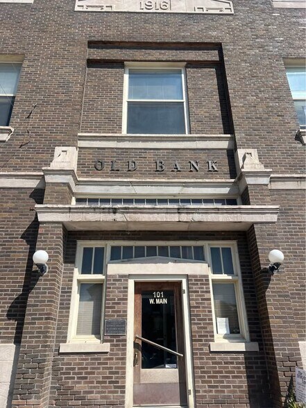 101 W Main St, West Branch, IA à louer - Photo principale – Image 1 sur 1