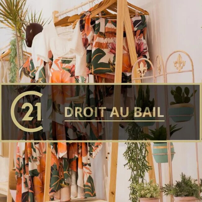 Plus de détails pour Local commercial à louer