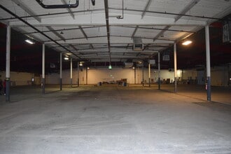 5200 E Smith Rd, Denver, CO à louer Photo intérieure– Image 2 sur 2