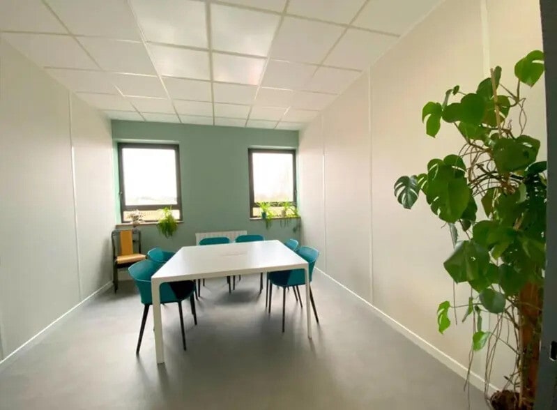 Bureau dans Saint-Germain-en-Laye à louer - Photo intérieure – Image 2 sur 13
