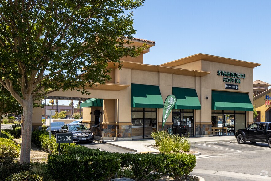 5885-5899 Lincoln Ave, Buena Park, CA à louer - Photo de l’immeuble – Image 3 sur 8