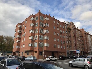 Plus de détails pour Local commercial à louer