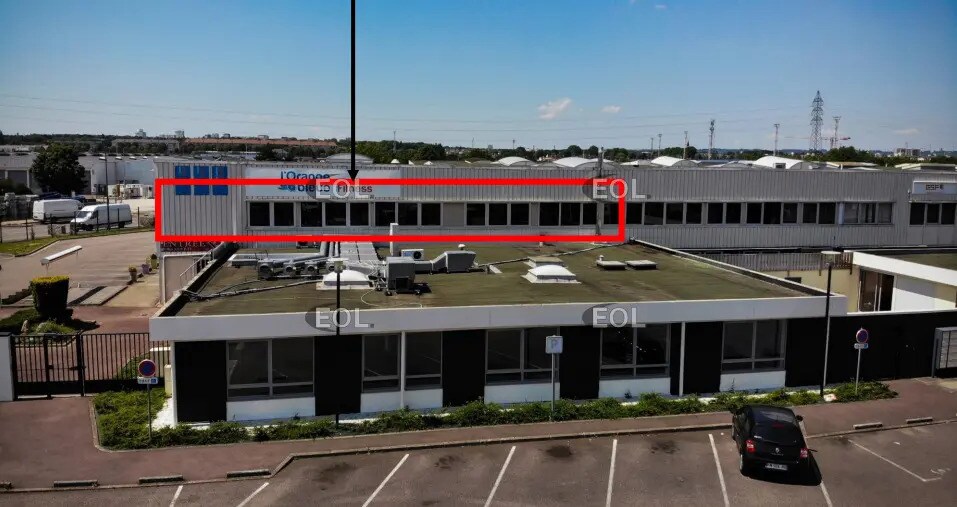 Industriel/Logistique dans Sotteville-Lès-Rouen à louer - Photo de l’immeuble – Image 1 sur 8