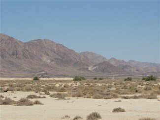 Plus de détails pour 0452-062-31-0000 Post Office Rd, Lucerne Valley, CA - Terrain à vendre