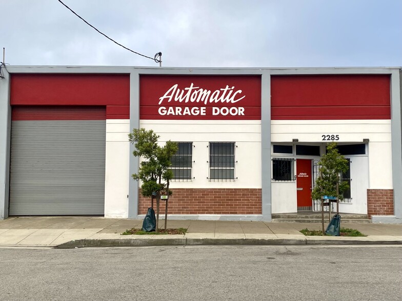 2285 Revere Ave, San Francisco, CA à vendre - Photo de l’immeuble – Image 2 sur 2