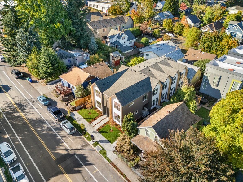 1873 Tacoma st, Portland, OR à vendre - Photo de l’immeuble – Image 3 sur 18