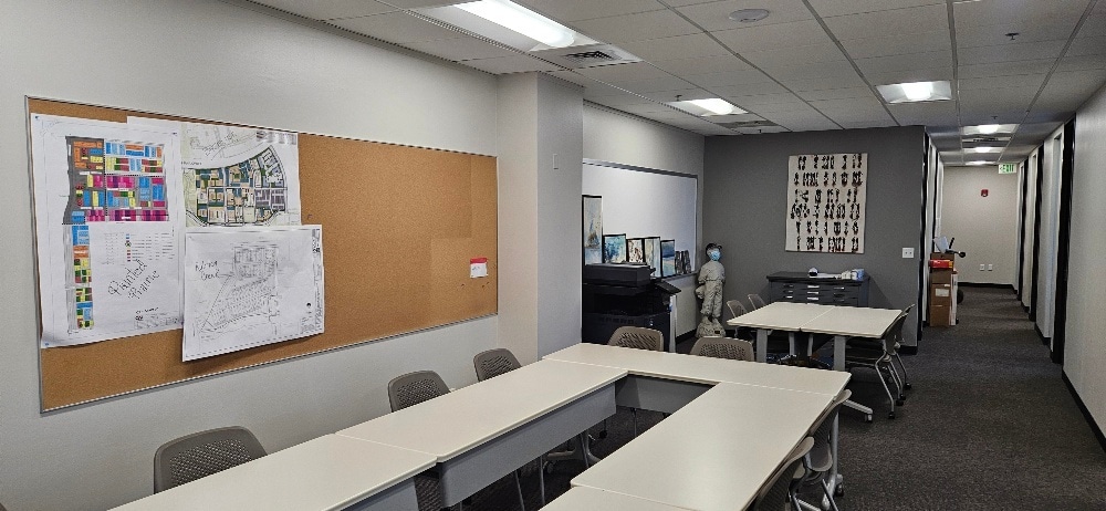 3033 S Parker Rd, Aurora, CO à louer Photo intérieure– Image 1 sur 10