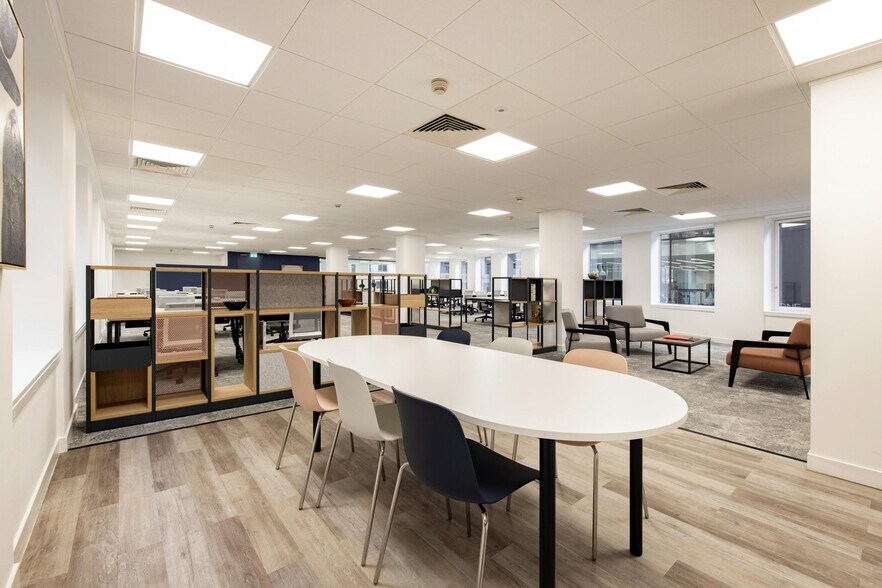 33 Creechurch Ln, Londres à louer - Photo de l’immeuble – Image 3 sur 32