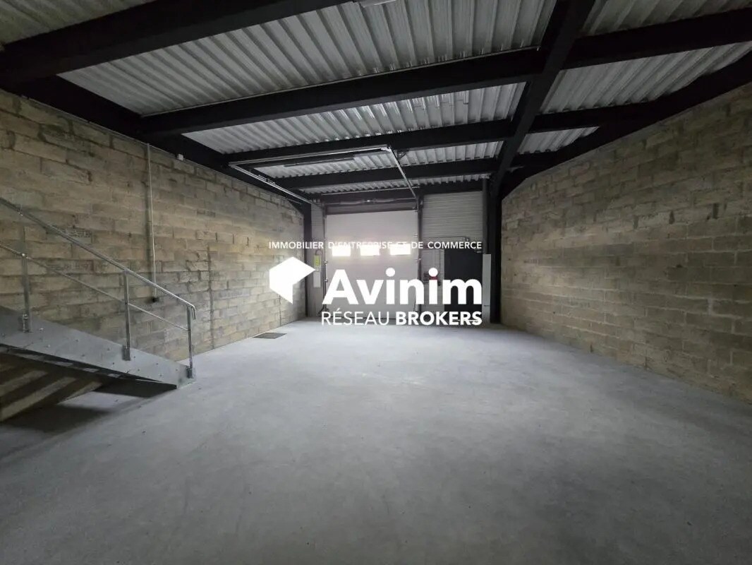 Local d’activités dans Épinay-sur-Seine à louer Photo intérieure– Image 1 sur 9