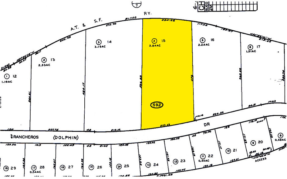 980 Rancheros Dr, San Marcos, CA à louer - Autre – Image 2 sur 8