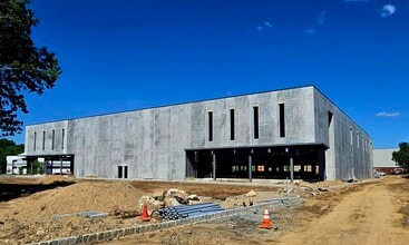 3 Century Dr, Parsippany, NJ à louer Photo de la construction– Image 2 sur 4