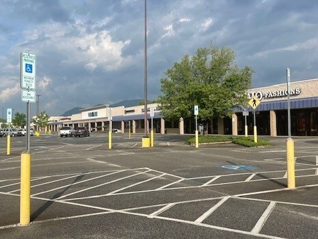364 US 70 W, Marion, NC à louer - Photo de l’immeuble – Image 3 sur 5