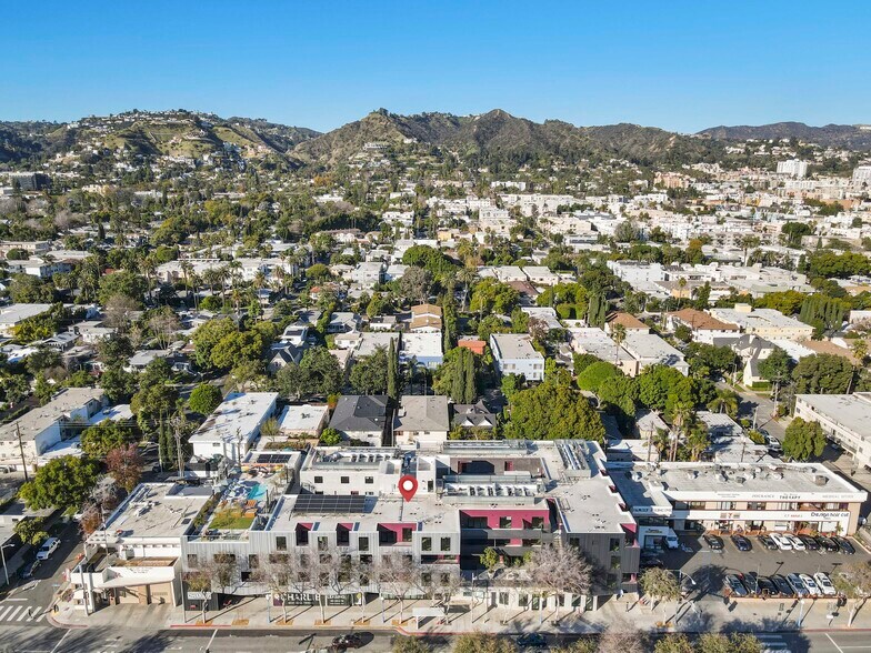7617 Santa Monica Blvd, West Hollywood, CA à louer - Photo de l’immeuble – Image 2 sur 17