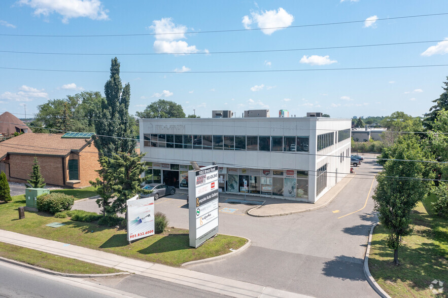 1053 Brock Rd, Pickering, ON à louer - Photo principale – Image 1 sur 7