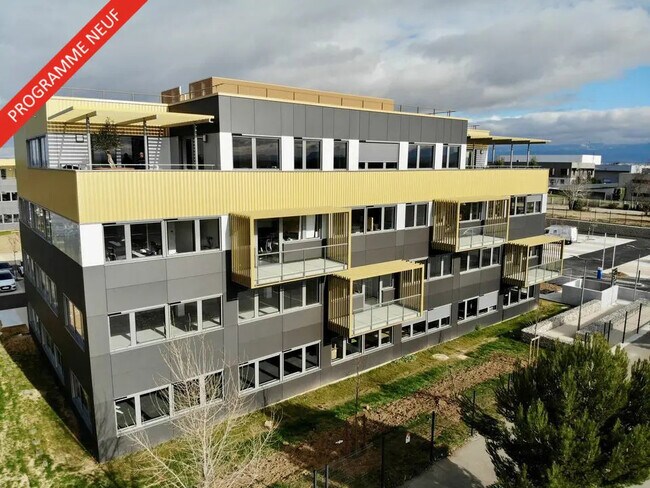 Plus de détails pour Bureau à louer