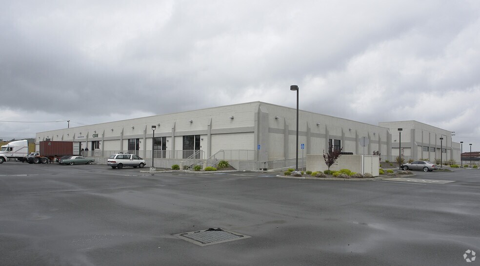 1200 S Harbour Way, Richmond, CA à louer - Photo de l’immeuble – Image 2 sur 6