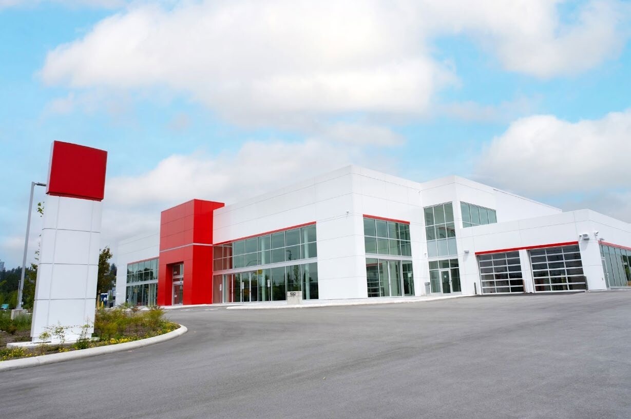 5743 Byrne Rd, Burnaby, BC à louer Photo de l’immeuble– Image 1 sur 7