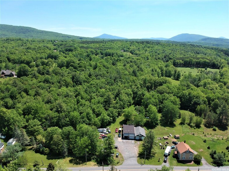 908 County Route 17, Jewett, NY à vendre - Photo de l’immeuble – Image 2 sur 9