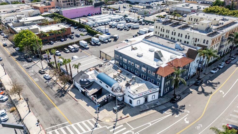 6340 Yucca St, Los Angeles, CA à louer - Photo de l’immeuble – Image 2 sur 9