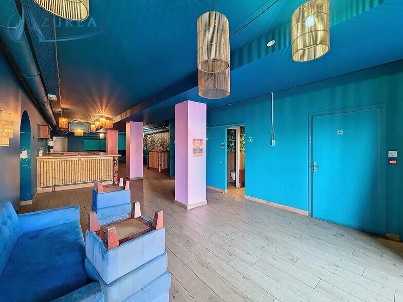 Local commercial dans Nice à louer - Photo de l’immeuble – Image 2 sur 8