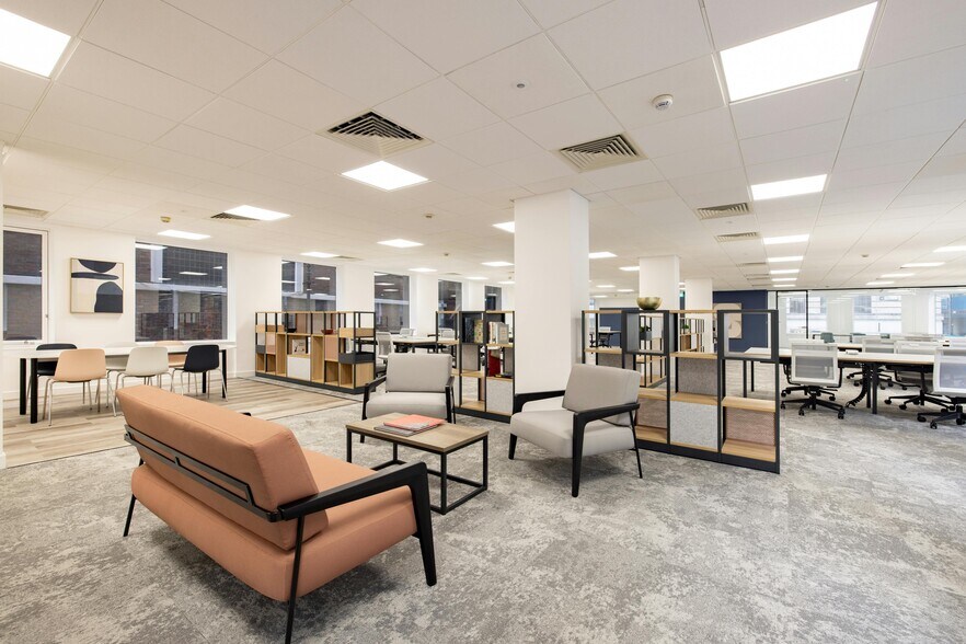 33 Creechurch Ln, Londres à louer - Photo de l’immeuble – Image 3 sur 17