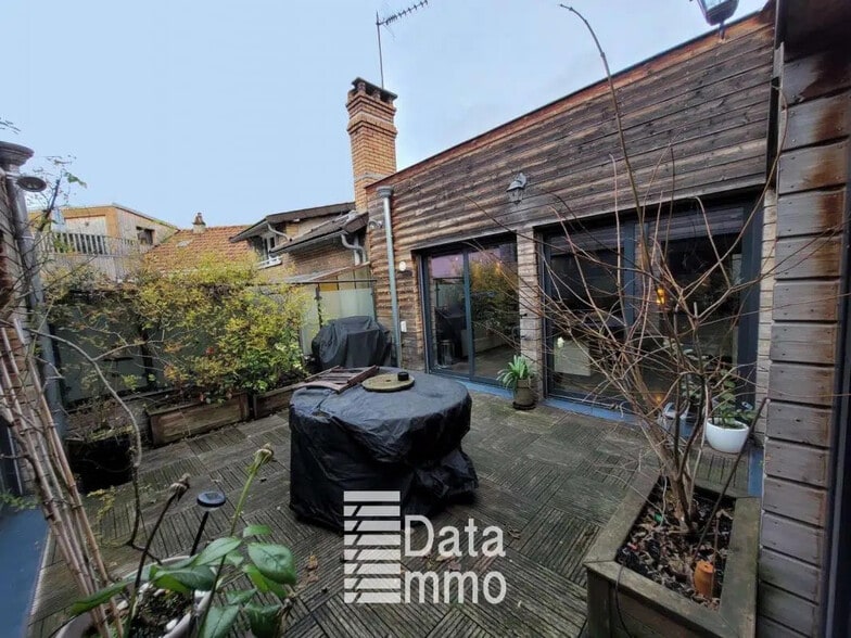 Bureau dans Montreuil à louer - Photo de l’immeuble – Image 3 sur 9