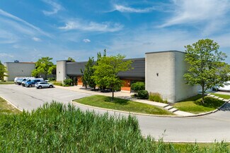 Plus de détails pour 6535 Millcreek Dr, Mississauga, ON - Bureau, Industriel/Logistique à louer