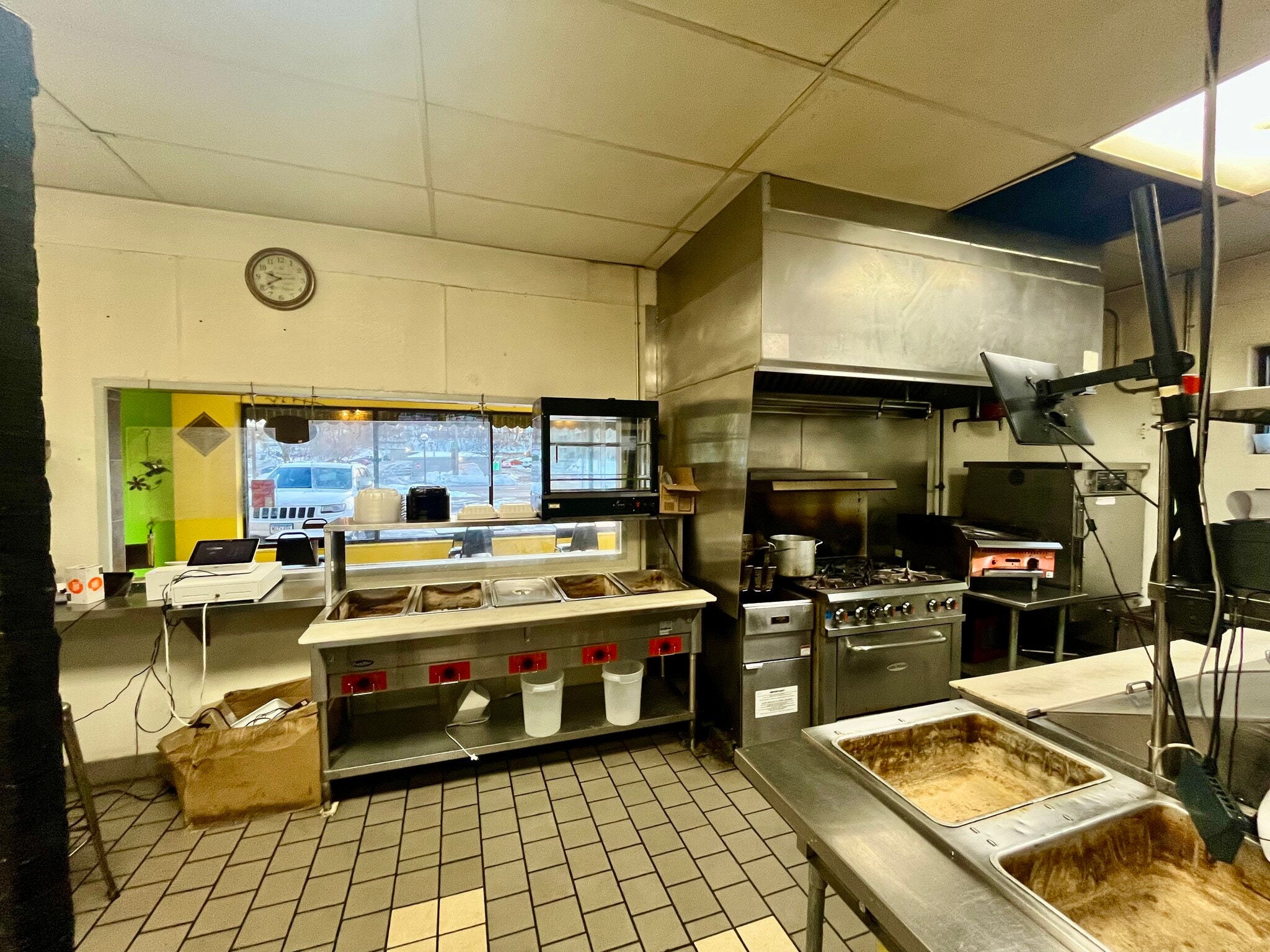 1233 Larpenteur Ave W, Roseville, MN à louer Photo intérieure– Image 1 sur 2