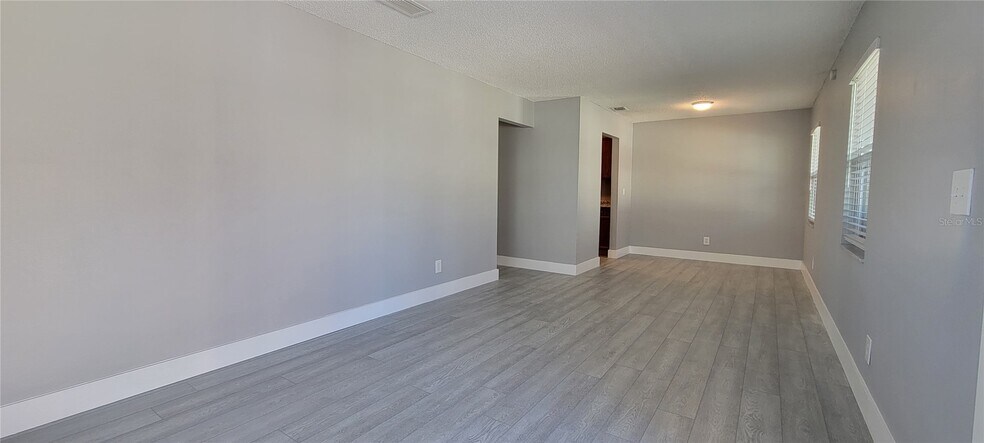 6627 S West Shore Blvd, Tampa, FL à vendre - Photo de l’immeuble – Image 3 sur 10