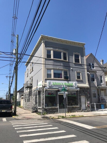500 Fulton St, Elizabeth, NJ à vendre - Photo de l’immeuble – Image 1 sur 6