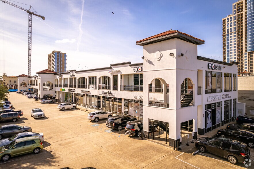 510-550 Waugh Dr, Houston, TX à louer - Photo de l’immeuble – Image 2 sur 3