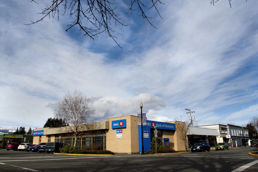 585 England Ave, Courtenay, BC à vendre - Photo de l’immeuble – Image 3 sur 3