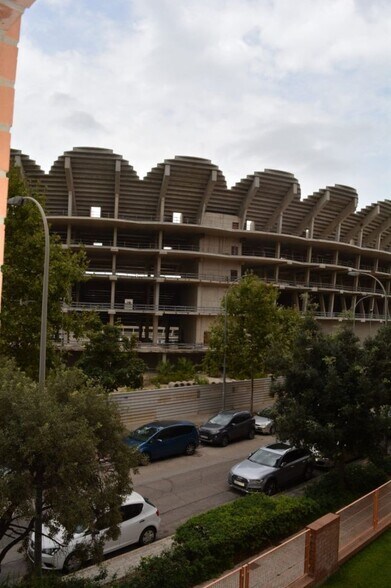 Bureau dans València, Valencia à louer - Photo de l’immeuble – Image 3 sur 22