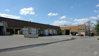 Plus de détails pour 8411 Old Marlboro Pike, Upper Marlboro, MD - Industriel/Logistique à vendre