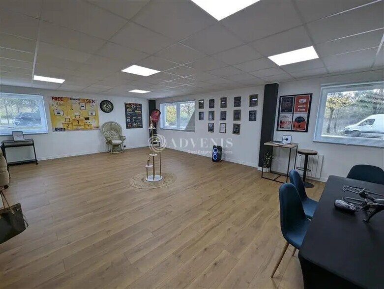 Bureau dans Maxéville à louer - Photo de l’immeuble – Image 1 sur 7
