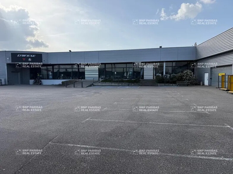 86 Avenue De Thionville, Woippy à louer - Photo de l’immeuble – Image 1 sur 10
