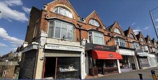 Plus de détails pour 137 Kingston Rd, New Malden - Local commercial à louer