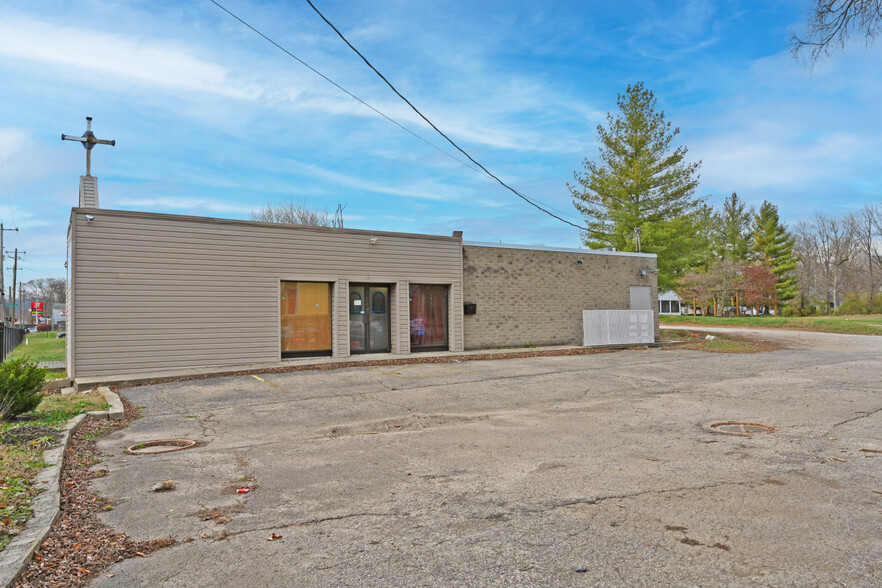 206 E. Galbraith portefeuille de 2 biens à vendre sur LoopNet.fr - Photo de l’immeuble – Image 3 sur 36