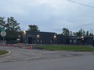Plus de détails pour 750 Lee Rd, Greece, NY - Industriel/Logistique à vendre