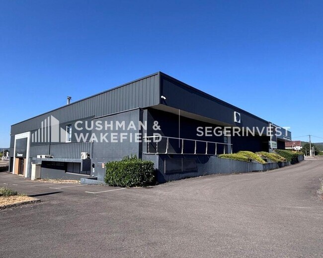 Plus de détails pour 2 Rue Bolotte, Perrigny-lès-Dijon - Local commercial à vendre