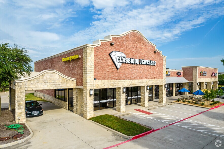 5995 Preston Rd, Frisco, TX à louer - Photo de l’immeuble – Image 2 sur 4