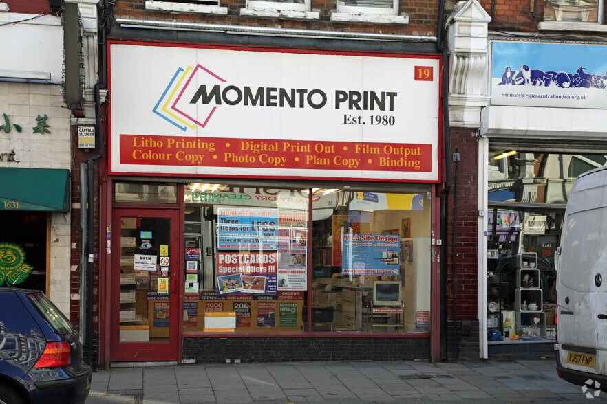 19 Broadway Para, Londres à vendre - Photo de l’immeuble – Image 2 sur 5