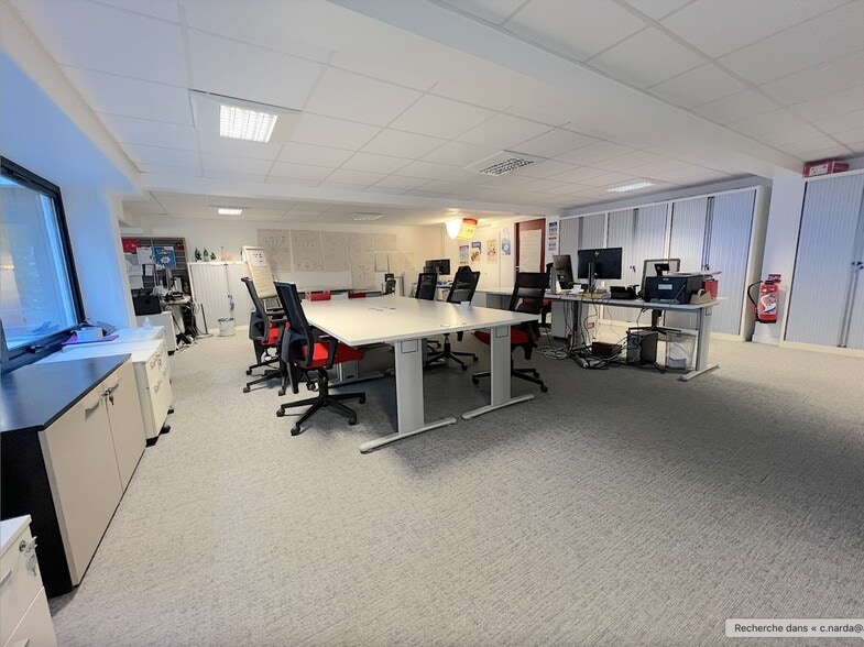 Bureau dans Paris à louer - Photo de l’immeuble – Image 2 sur 9