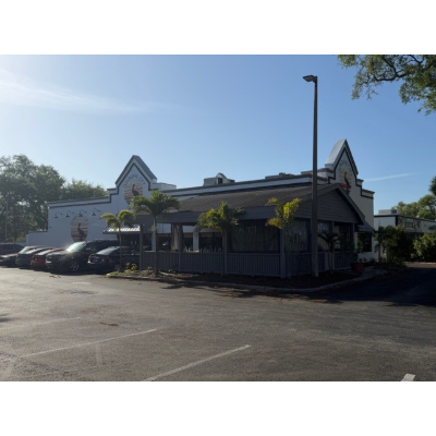 4351 4th St N, Saint Petersburg, FL à louer - Photo de l’immeuble – Image 2 sur 4