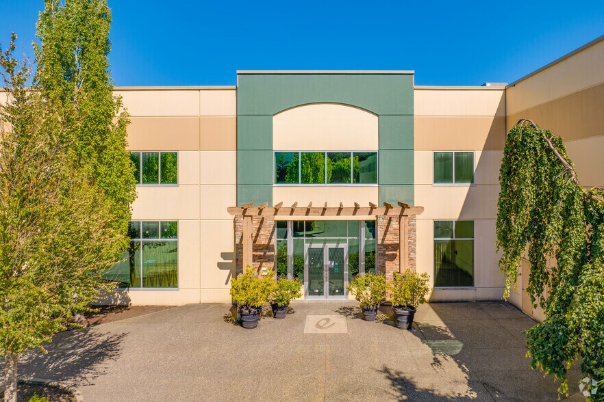 5744 268th St, Langley Twp, BC à vendre - Photo de l’immeuble – Image 3 sur 7