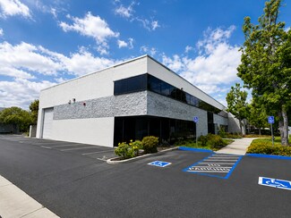 Plus de détails pour 5450 Tech Cr, Moorpark, CA - Industriel/Logistique à louer