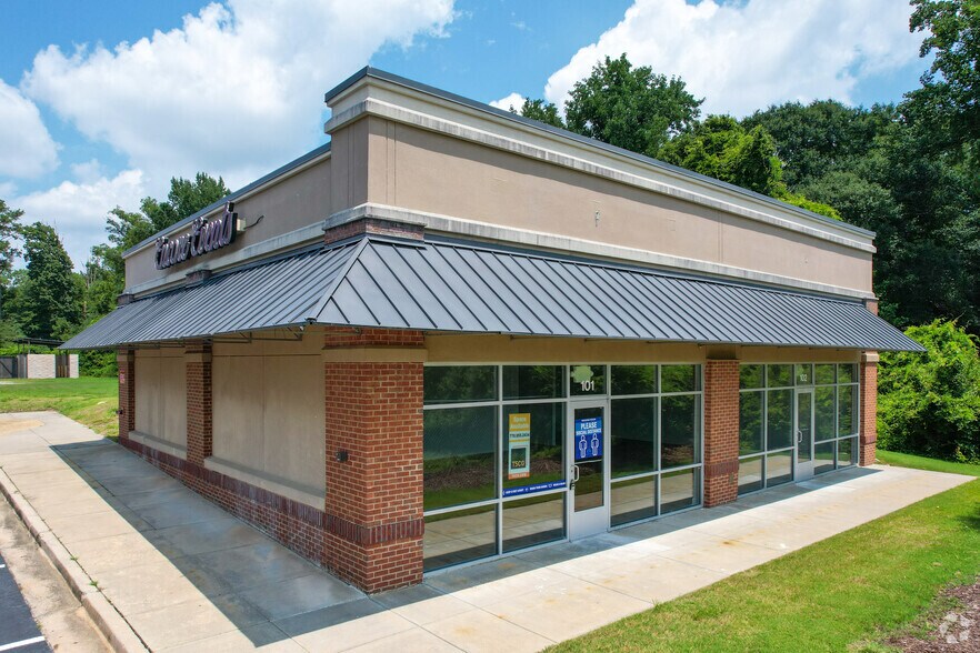 1025 Veterans Memorial Hwy SE, Mableton, GA à louer - Photo principale – Image 2 sur 42