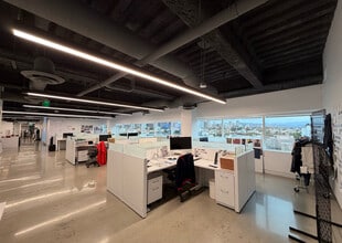 1640 S Sepulveda Blvd, Los Angeles, CA à louer Photo intérieure– Image 2 sur 20