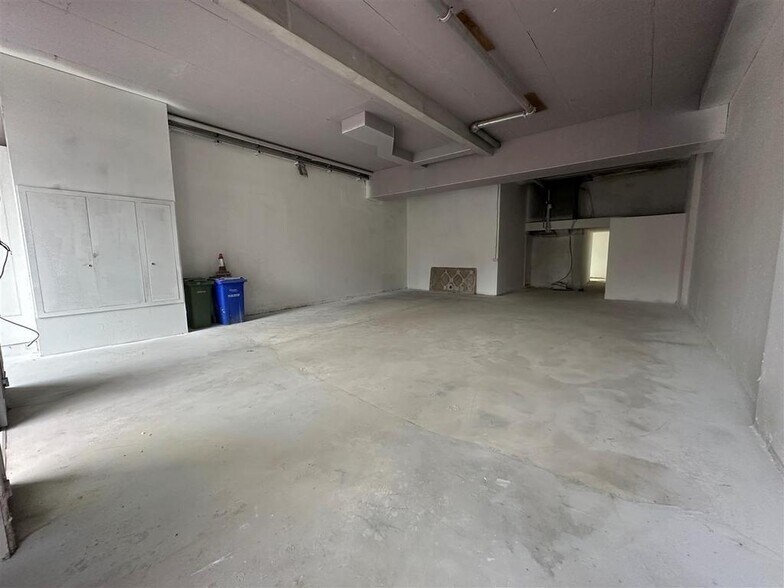 103 High St, Aldershot à louer - Photo de l’immeuble – Image 3 sur 12