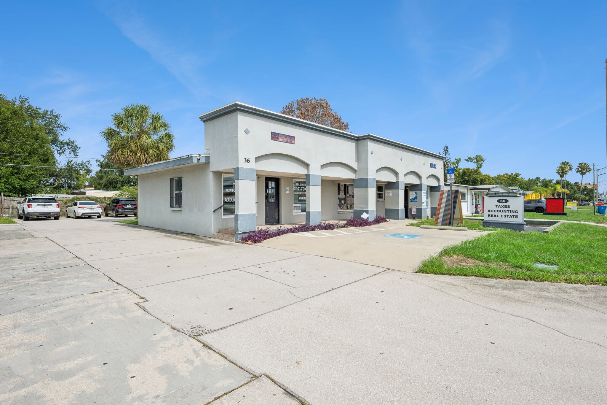 36 S Semoran Blvd, Orlando, FL à vendre Photo de l’immeuble– Image 1 sur 13
